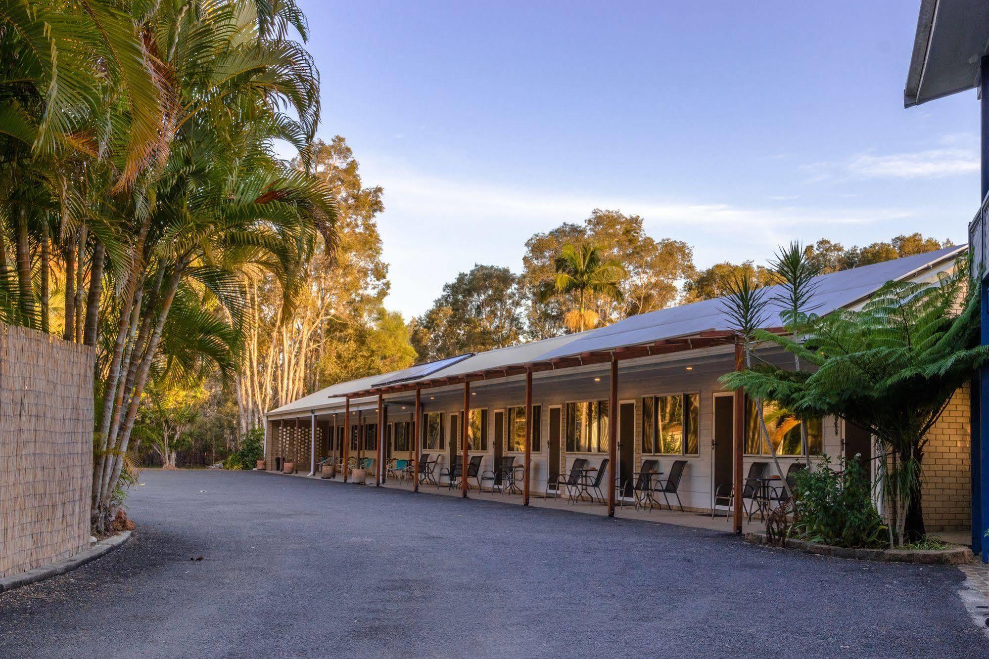 Tin Can Bay Motel Eksteriør billede